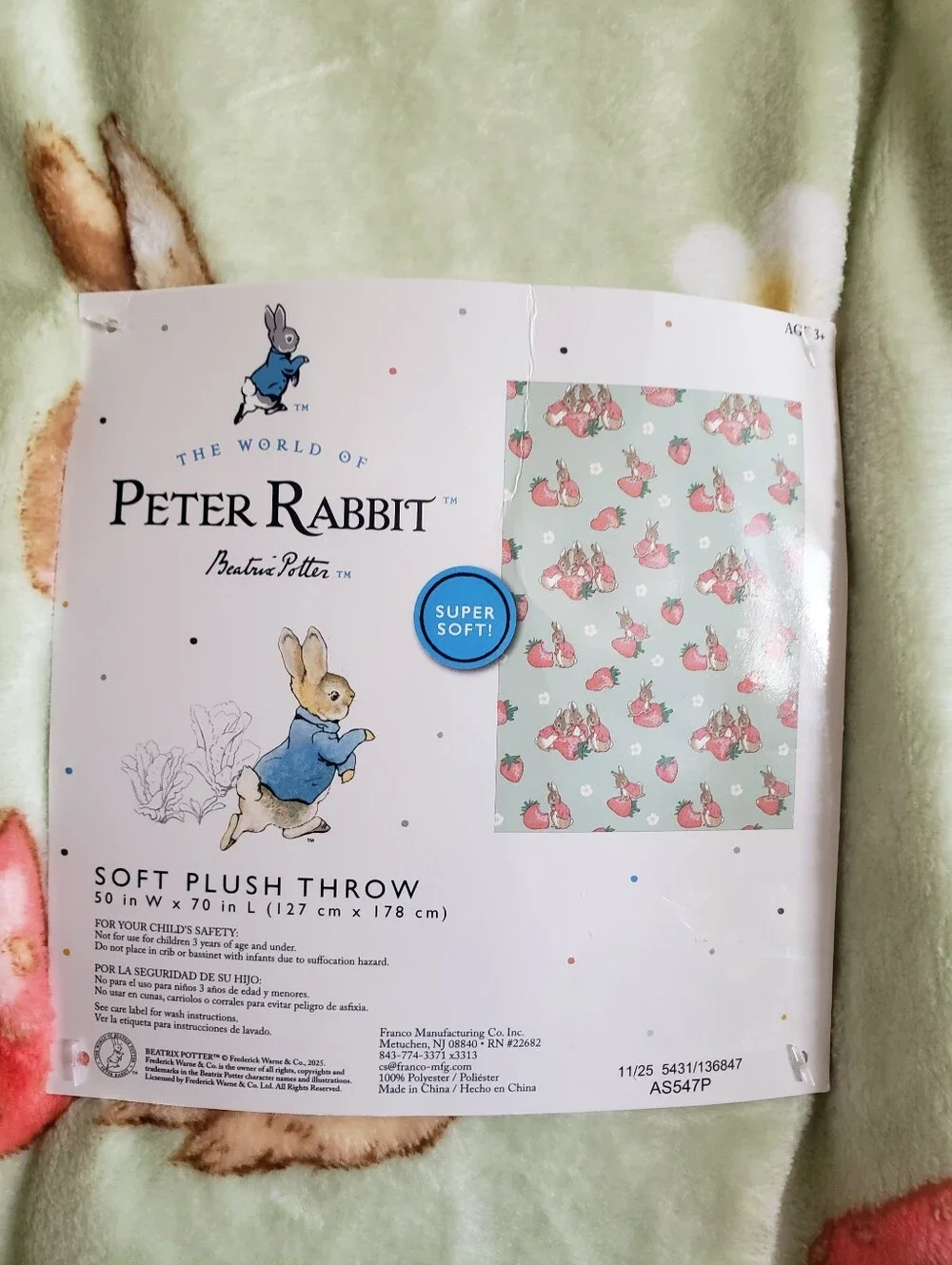 Beatrix Potter Peter Rabbit Sage Green 50x70  Strawberry Plush Throw Blanket NWT